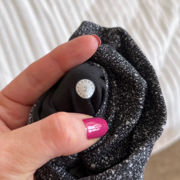 Lululemon - Align Pant - Size 2 - Black & White Speckled - Picture 3 of 4